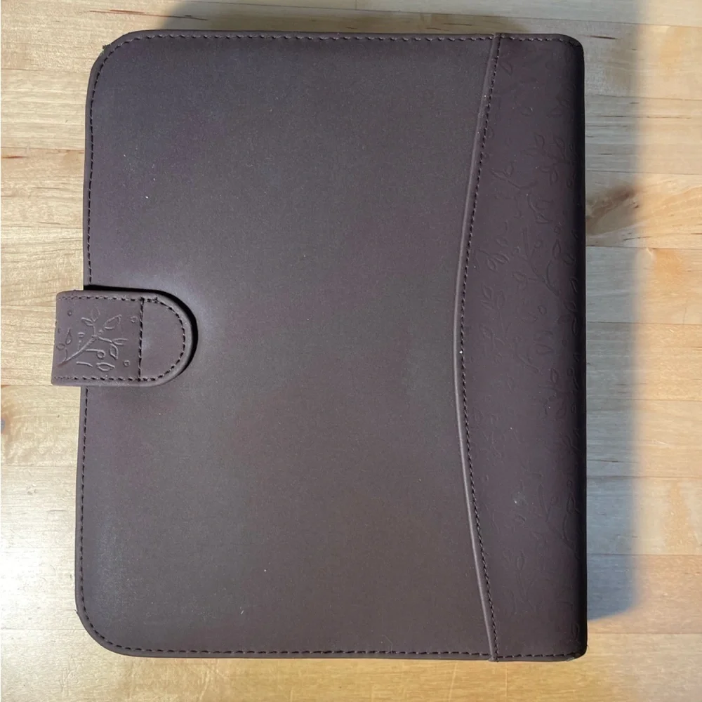Day Runner Nylon Organizer Binder